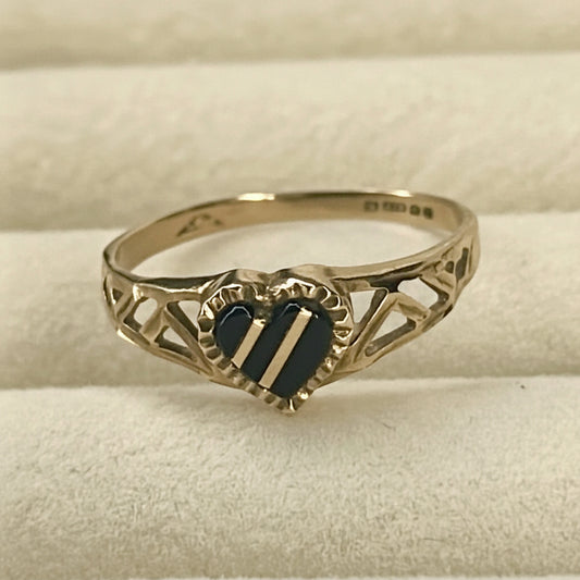 Vintage 9ct Gold Heart Onyx Signet Ring